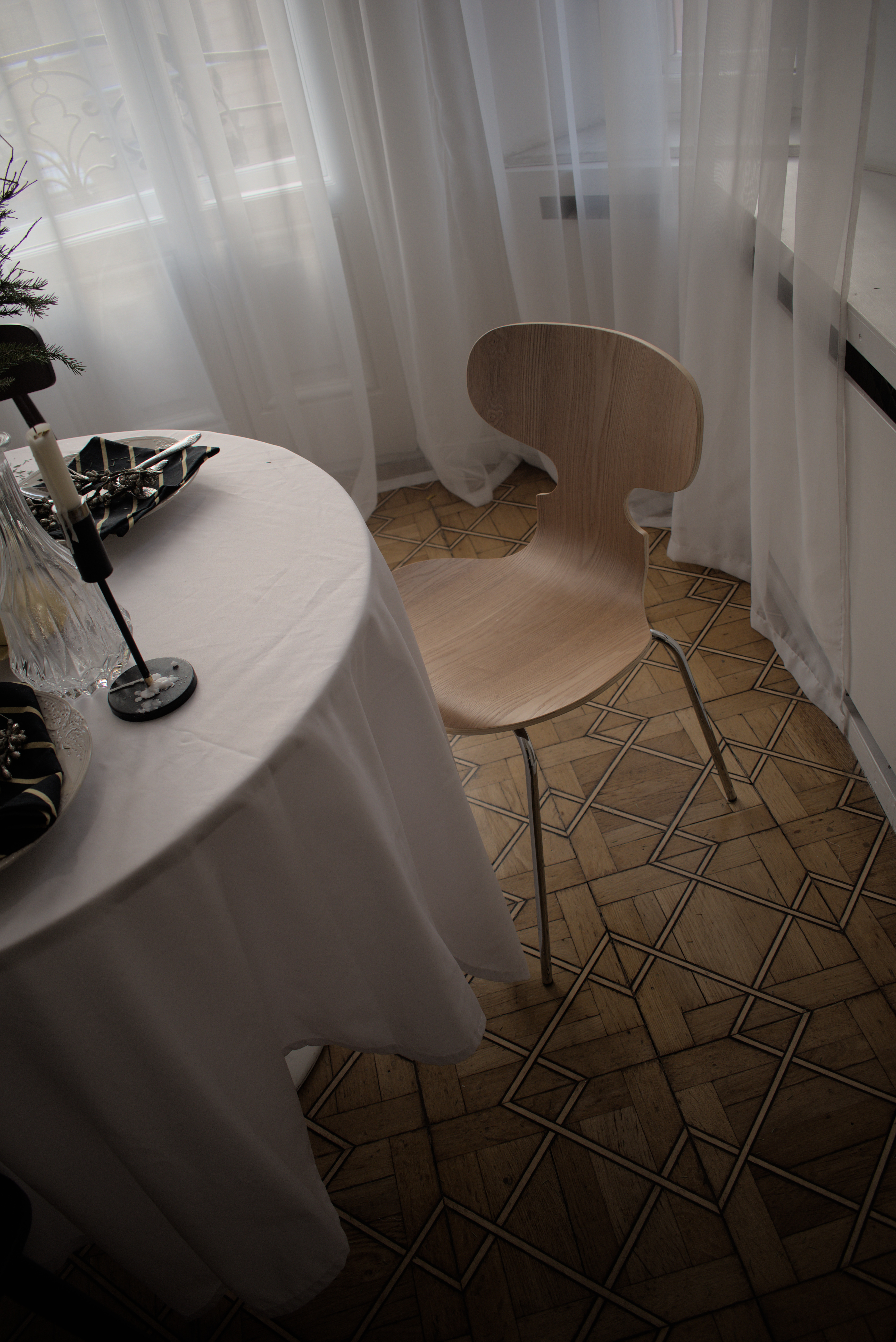 Стулья муравьи